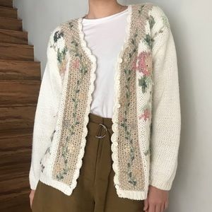 Vintage hand knitted cardigan!